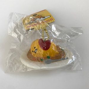 Lazy gudetama in rice squishy